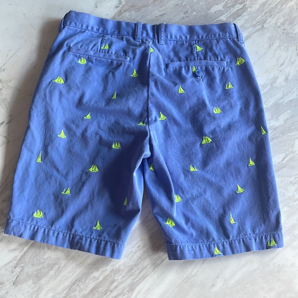 J.Crew / Crewcuts boys’ blue shorts with embroidered sail boats - Picture 2 of 3